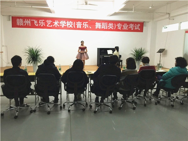 声乐观摩