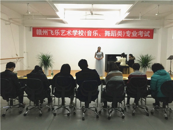 声乐观摩