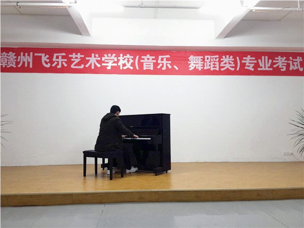器乐观摩